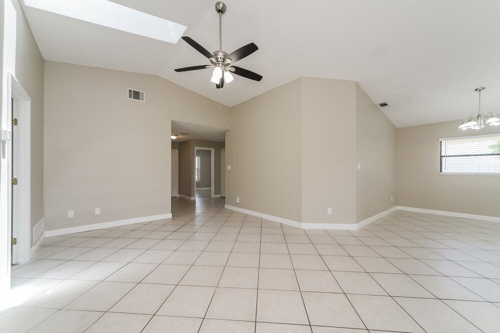 Building Photo - 3422 Burlington Dr
