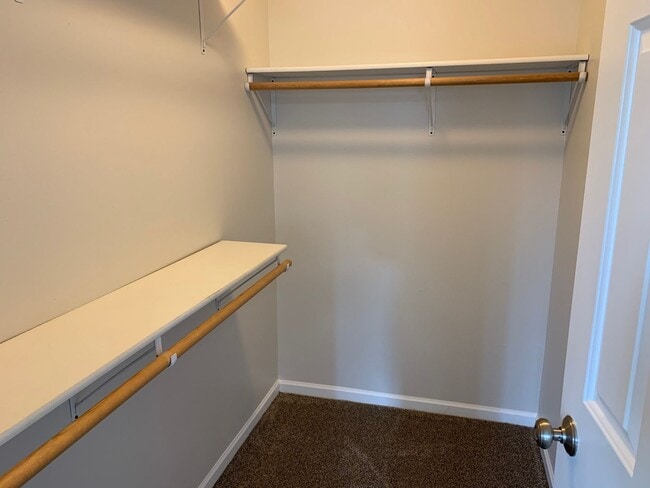 Building Photo - 6388 Fairweather Dr