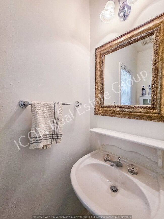 Building Photo - Move in ready 4BR/2.5BA home in a great neighborhood—tucked away on a quiet cul-de-sac!