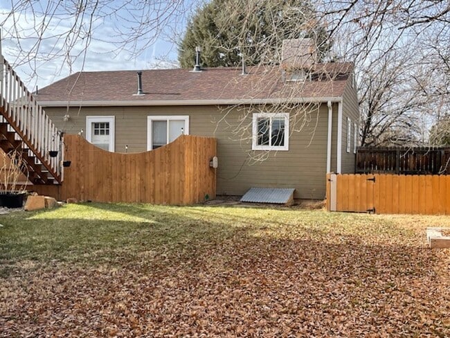 Building Photo - 3 Bed 1 Bath Near Down Town Grand Junction