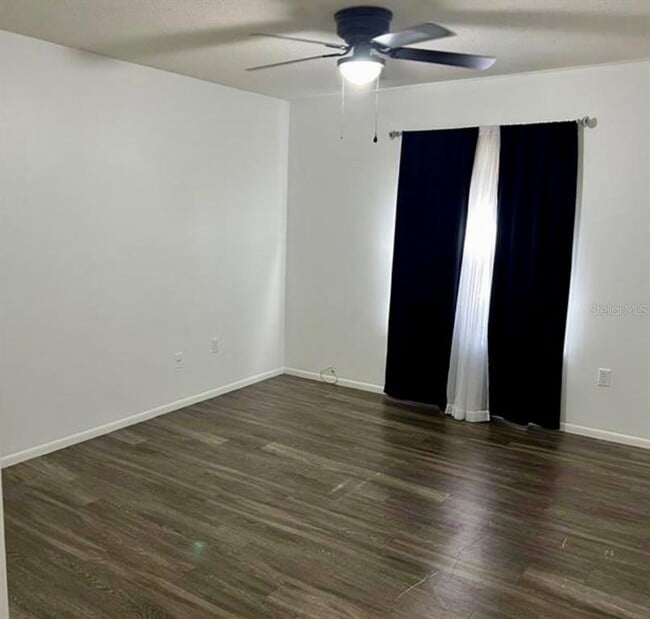 Building Photo - 5453 Lake Margaret Dr