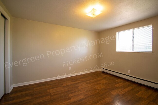 Building Photo - 2939 Glendale Dr