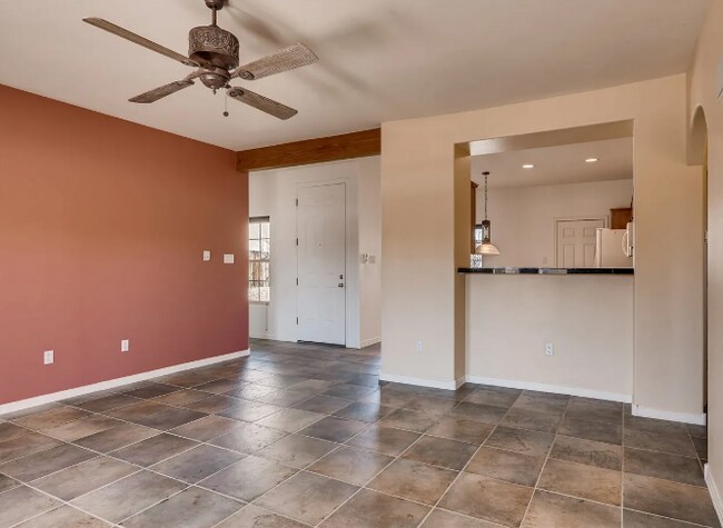 Building Photo - 6821 Sunset Cir