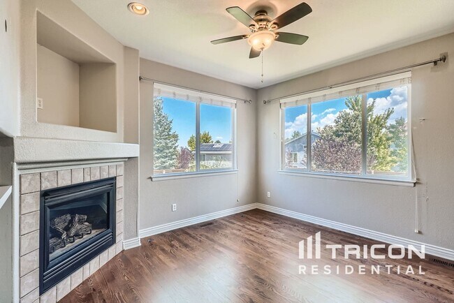 Building Photo - 10242 S Kelliwood Way