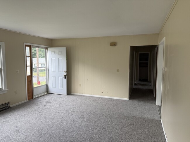 Building Photo - 135 Nittany St