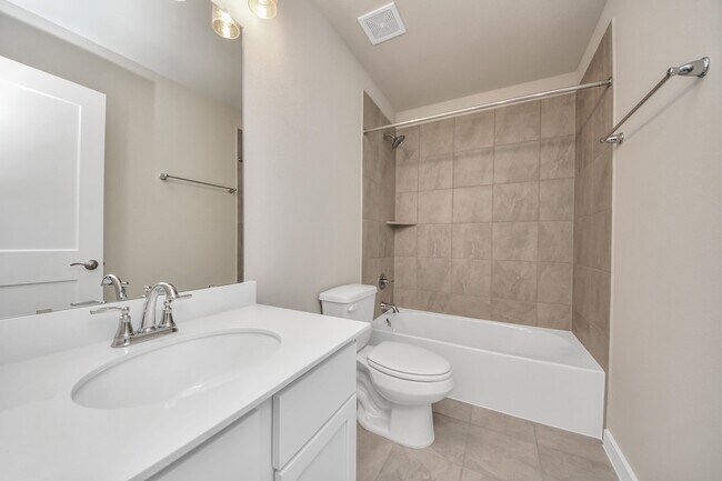 Building Photo - 32307 Fly Fish Wy