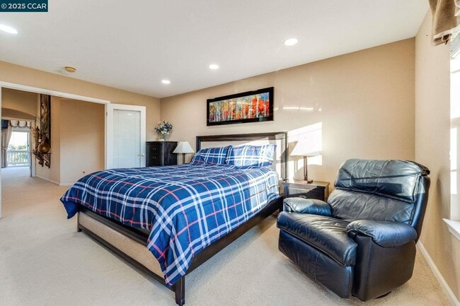 Building Photo - 1105 Peacock Creek Dr