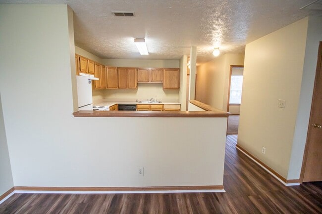 Building Photo - 2858/2860 Plaza Ct