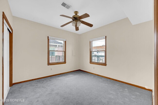 Building Photo - 2 Ocean Terrace