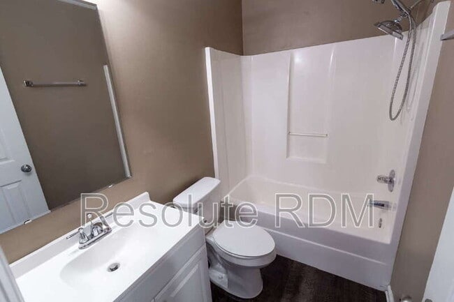 Building Photo - 9130 Allegro Dr