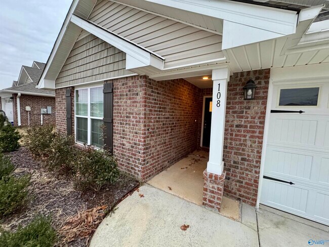 Building Photo - 108 Bingham Wy