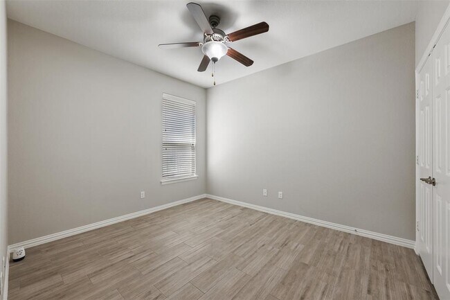 Building Photo - 514 Walsh Hill Trail