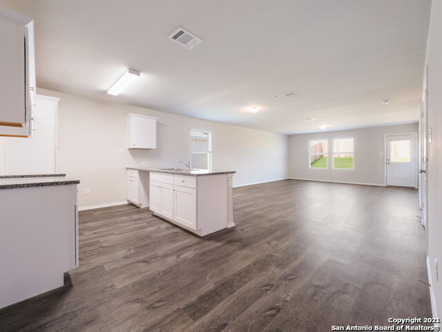 Building Photo - 2852 Rosefinch-