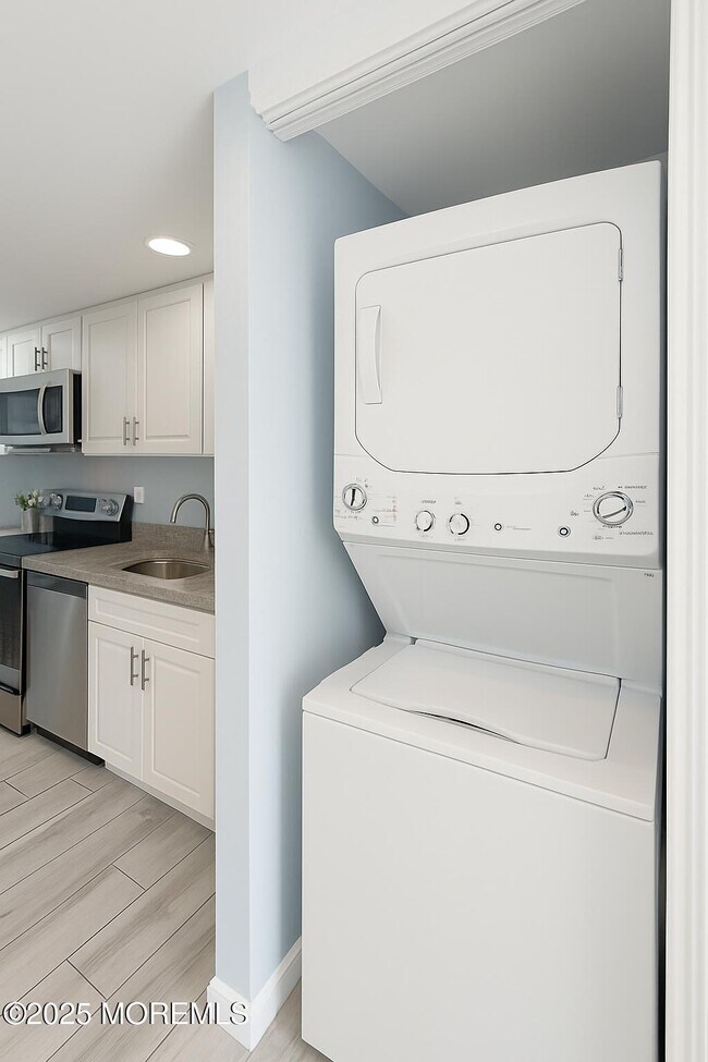 Building Photo - 1301 NJ-35