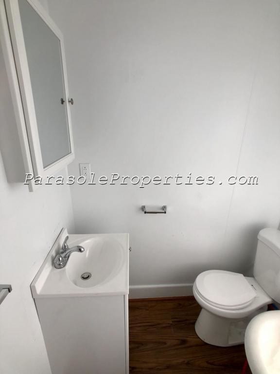 Building Photo - 49 James St