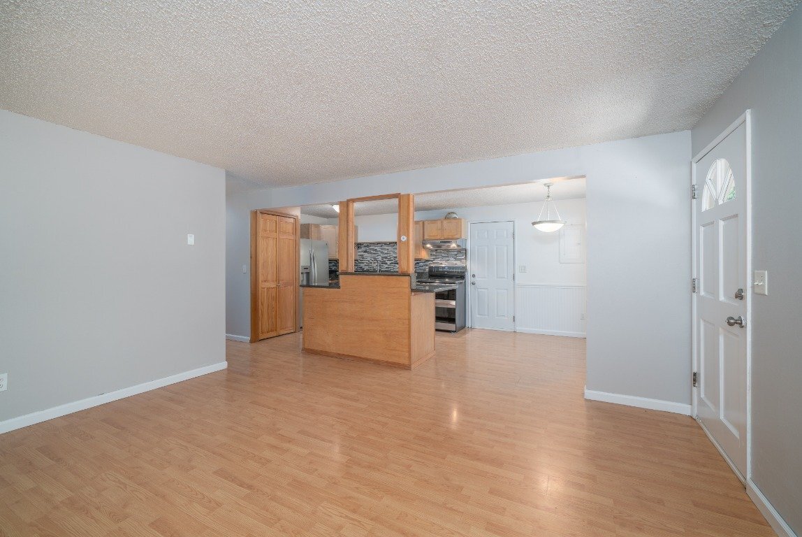 Building Photo - 9207 SW 26th Ave