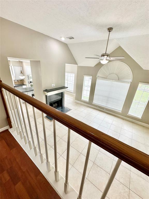 Building Photo - 14503 Redwood Bend Trail