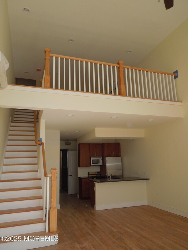 Building Photo - 550 Cookman Ave