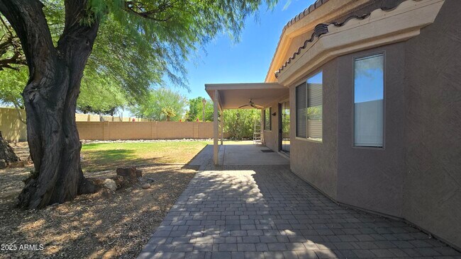Building Photo - 14654 W Avalon Dr
