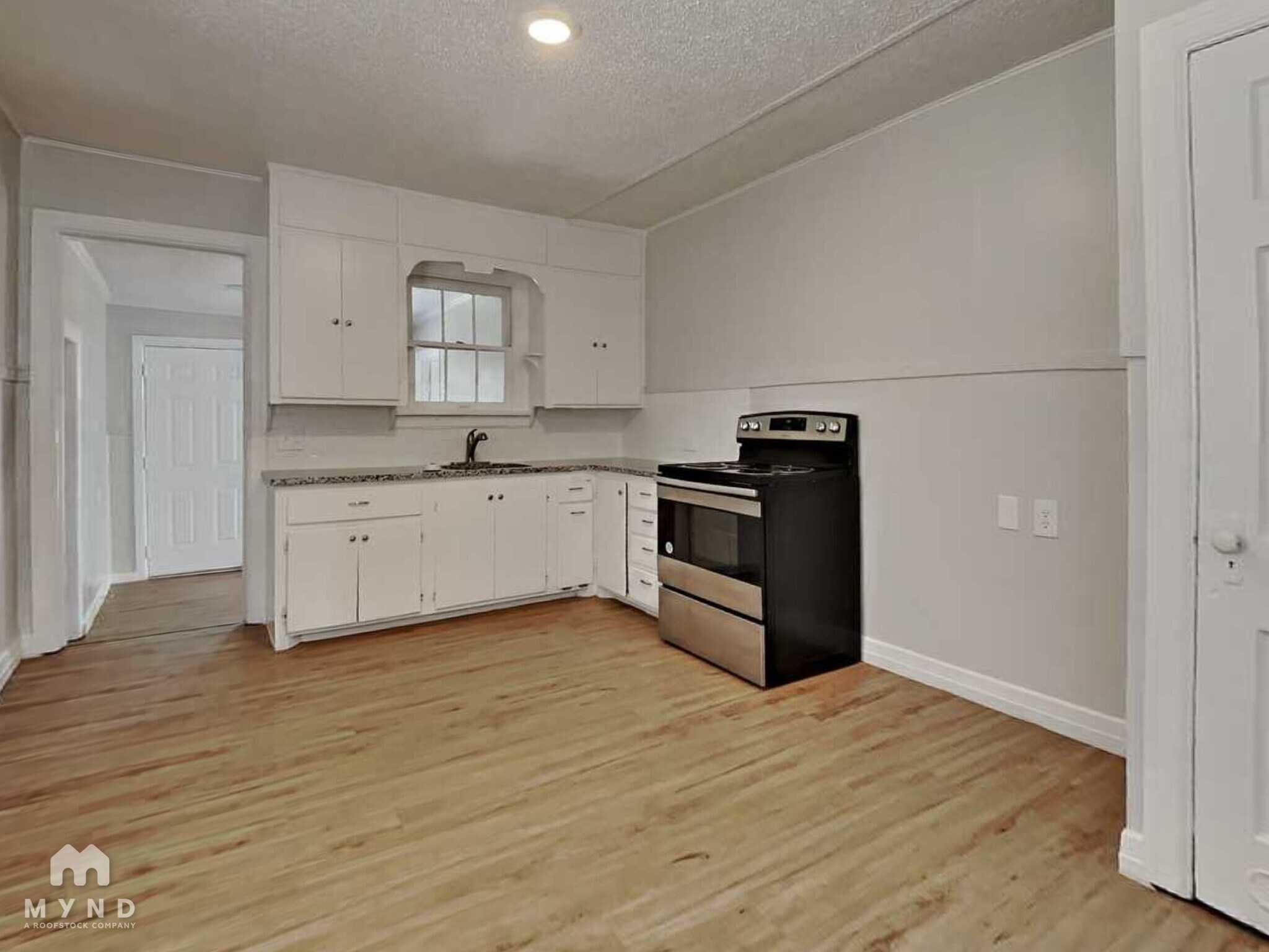 Building Photo - 2216 28th St