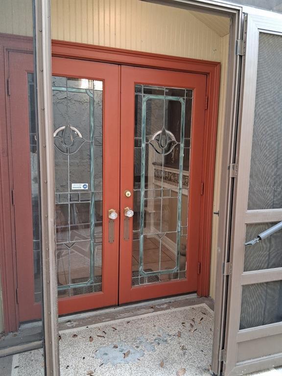 Building Photo - 12213 Saddle Strap Row