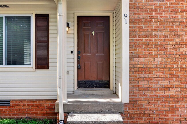 Building Photo - 91 Grassmire Dr