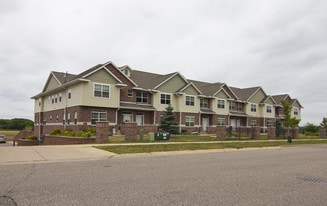 Building Photo - 2545 Airport Rd