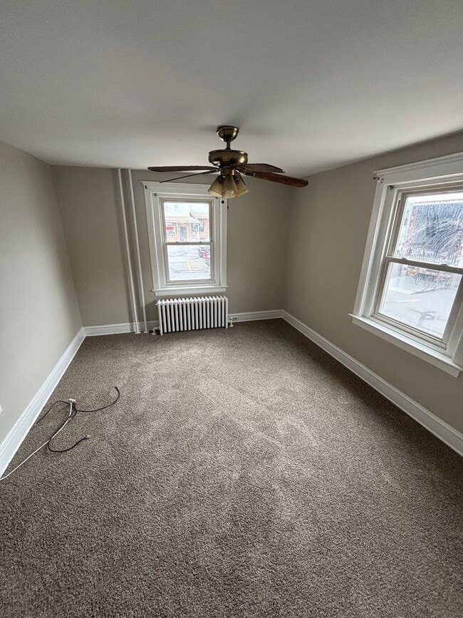 Building Photo - Charming 2-Bedroom Home with Bonus Room – ...