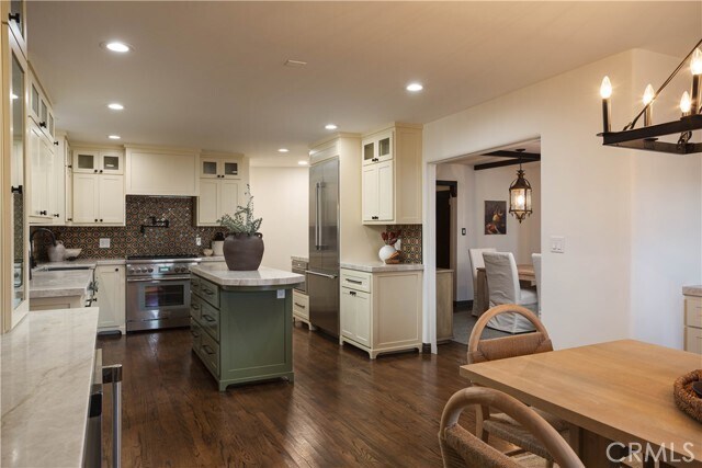 Building Photo - 33791 Granada Dr
