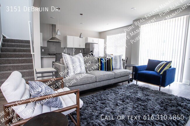 Building Photo - 3151 DeBruin Dr