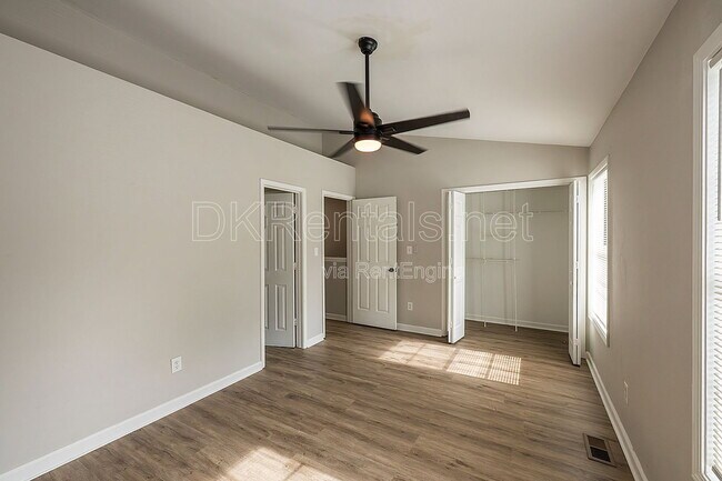 Building Photo - 3538 Kennesaw Station Dr
