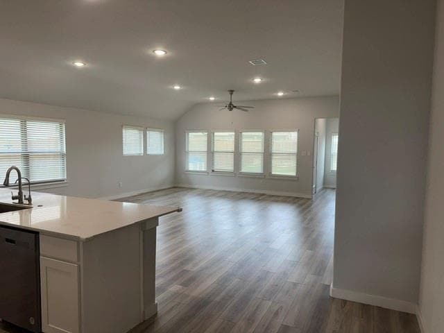 Building Photo - 209 Little Brg Dr