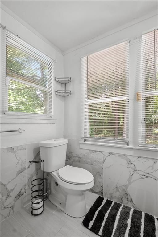 Building Photo - 1738 Duke Rd