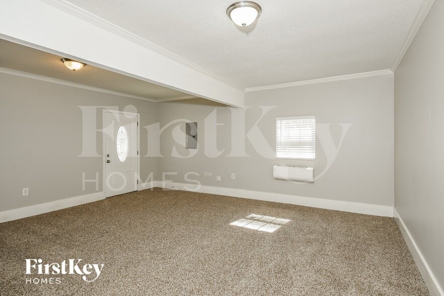 Building Photo - 2212 Pixie Rose Ln