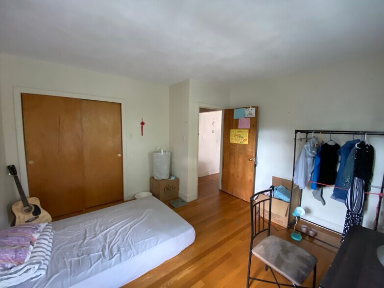 Building Photo - 306 Tappan St