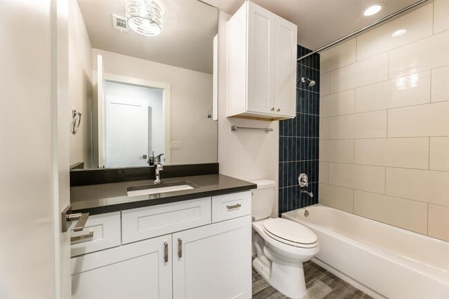 Building Photo - 8410 Romney Rd