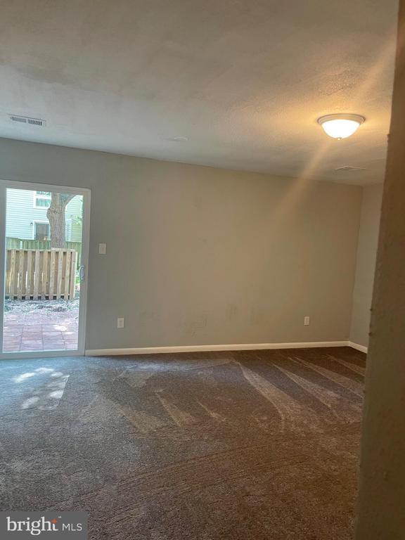 Building Photo - 1230 Gemini Dr