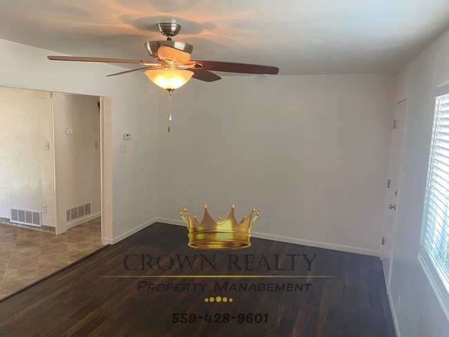 Building Photo - 886 Cardoza Dr