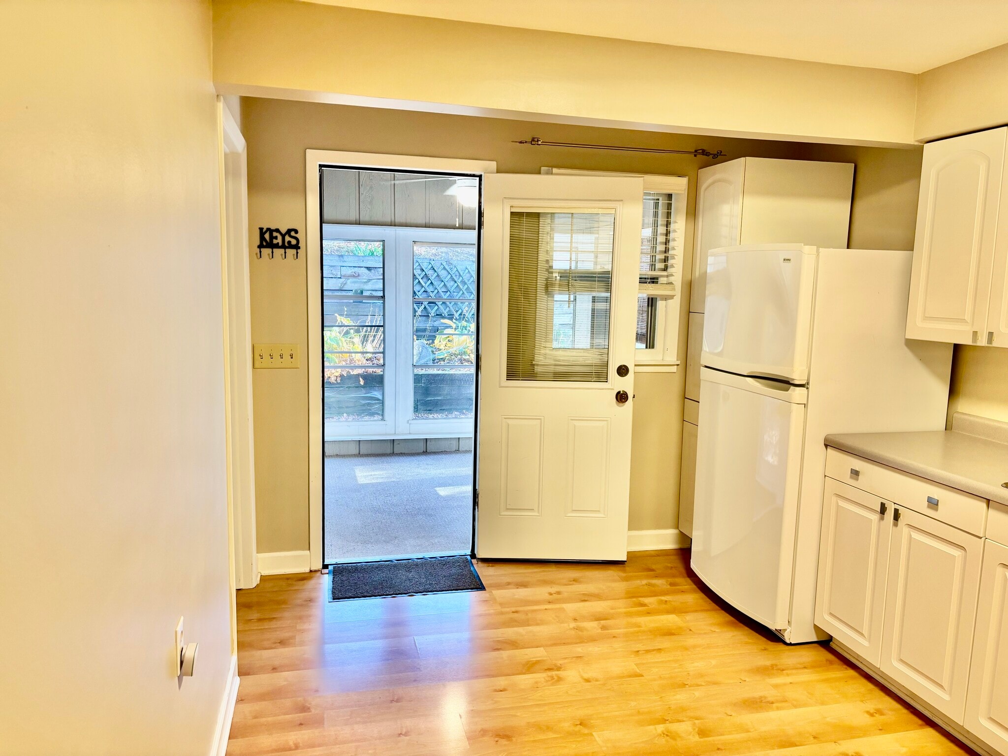 Kitchen Entrance to Sun Porch - 12928 Excelsior Blvd