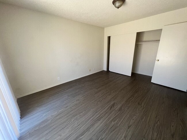 Building Photo - 73870 Desert Trail Dr