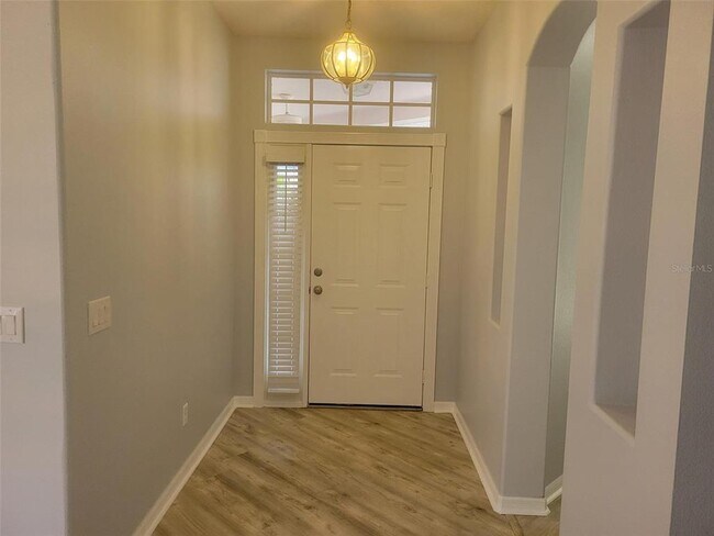 Building Photo - 4009 Hammersmith Dr