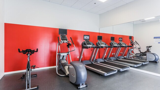 Building Photo - 4545 SW Angel Ave