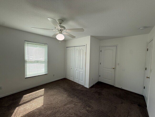 Building Photo - 8927 Courtyard Ln