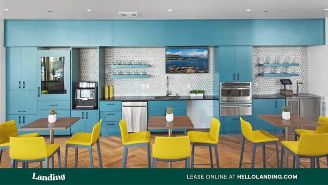 Building Photo - 9314 W Russell Rd