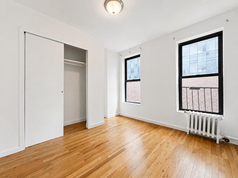 Building Photo - 1270 First Avenue