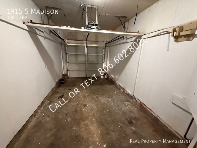 Building Photo - 1915 S Madison-