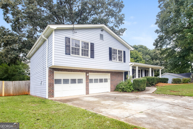 Building Photo - 4269 Castlegate Dr