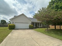 Building Photo - Highland Forest Neighborhood