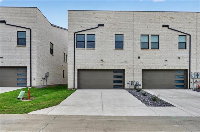 Building Photo - 1183 Doris May Dr