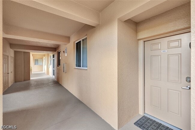 Building Photo - 8270 Pathfinder Loop